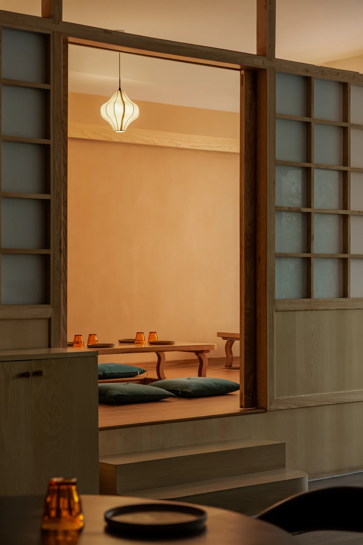 Inside IKOI · 08